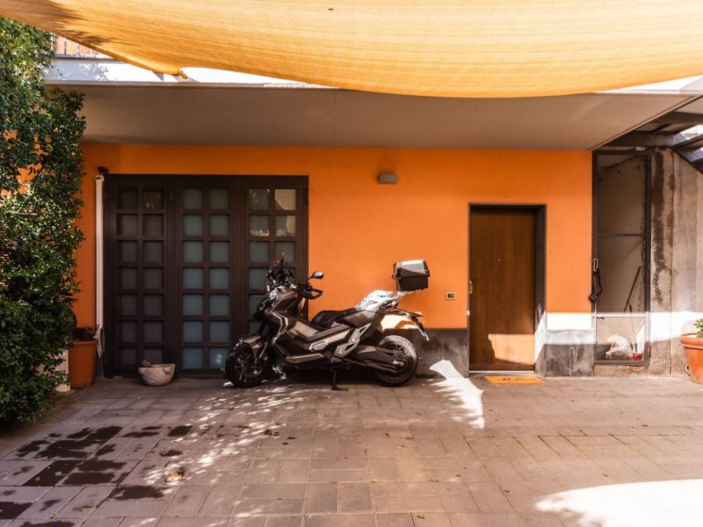 Villetta a schiera a Catania in Via Antonino Ninni Cassarà, 8 - Foto 3