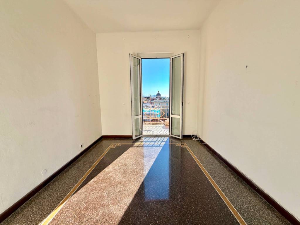 Appartamento a Genova in Via Martiri della Libertà - Foto 5