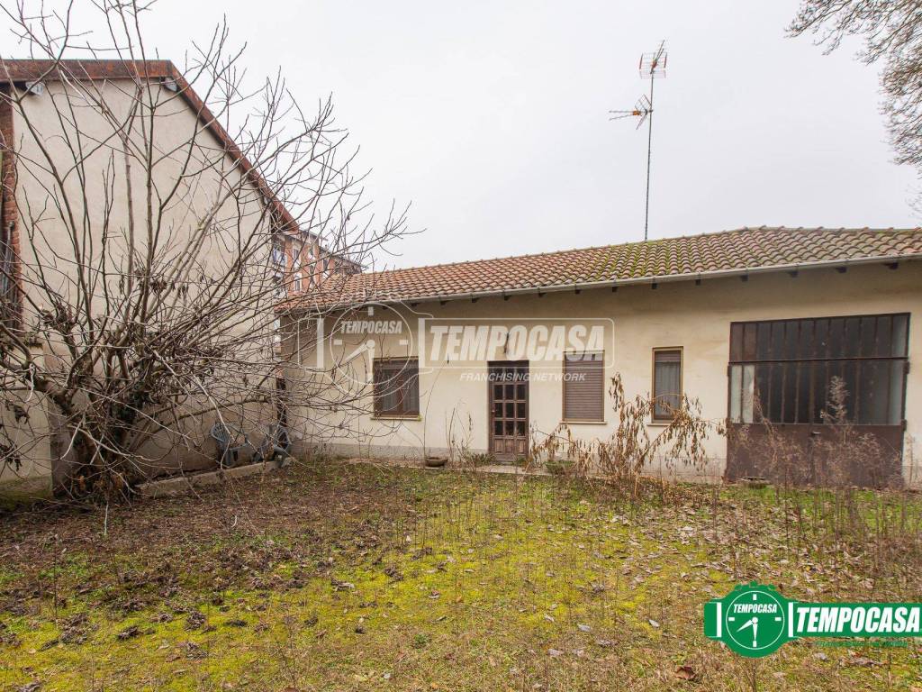 Villa a Magnago in Via R.Lambruschini 1 - Foto 4