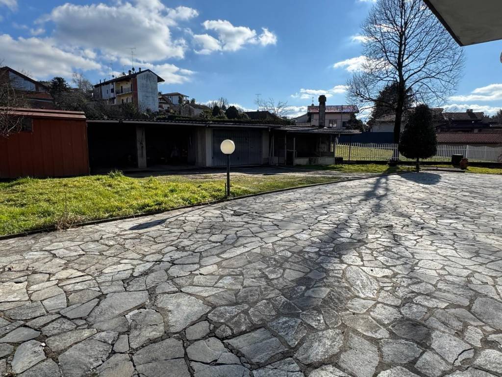 Villa a Gattico-veruno in Via Repubblica - Foto 4