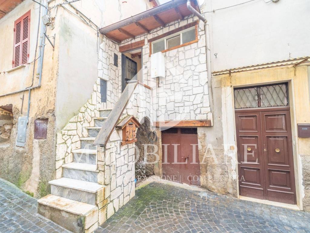 Appartamento a Cori in Via Carroccio, 19 - Foto 2