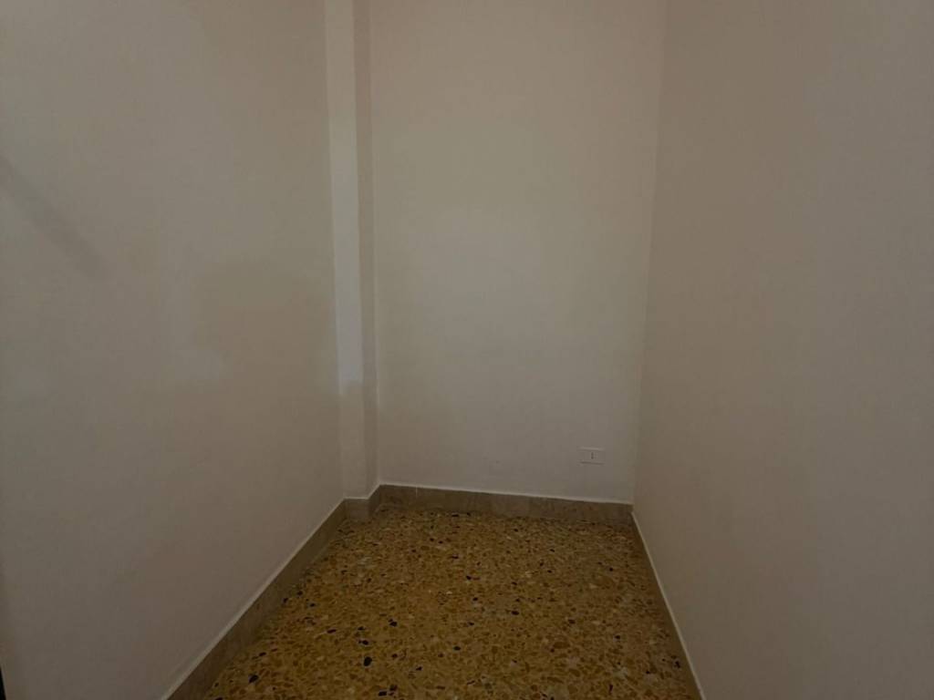 Appartamento a Bagheria in Via Anselmo d'Aosta - Foto 3