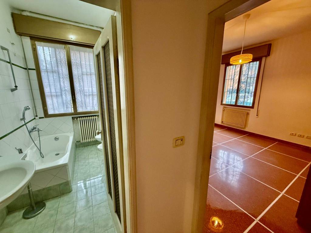Appartamento a Bologna in Via La Castiglia, 43 - Foto 5