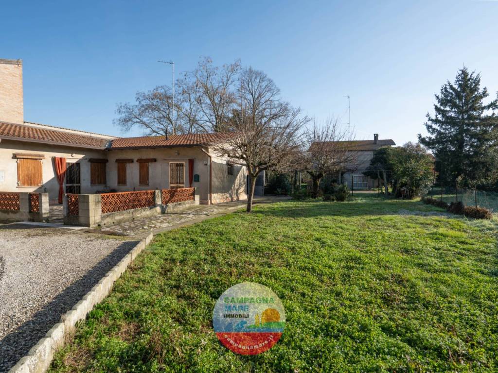 Villa a Jolanda di savoia in Piazza Unità d'Italia - Foto 2