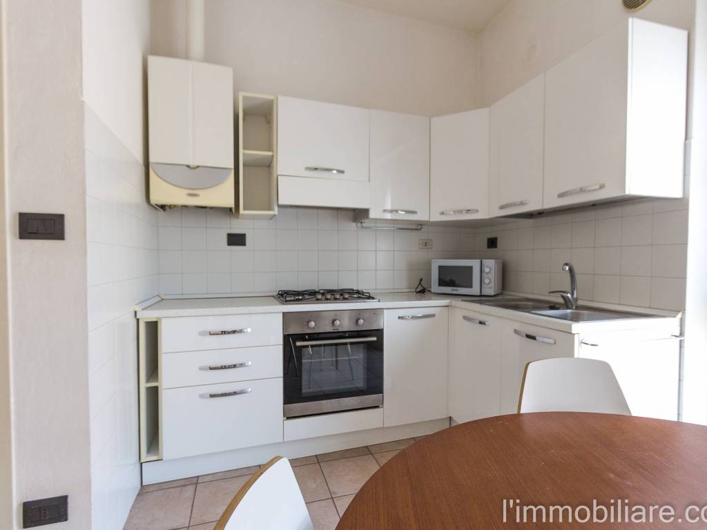 Appartamento a Verona in Largo Ca' di Cozzi, 35 - Foto 2