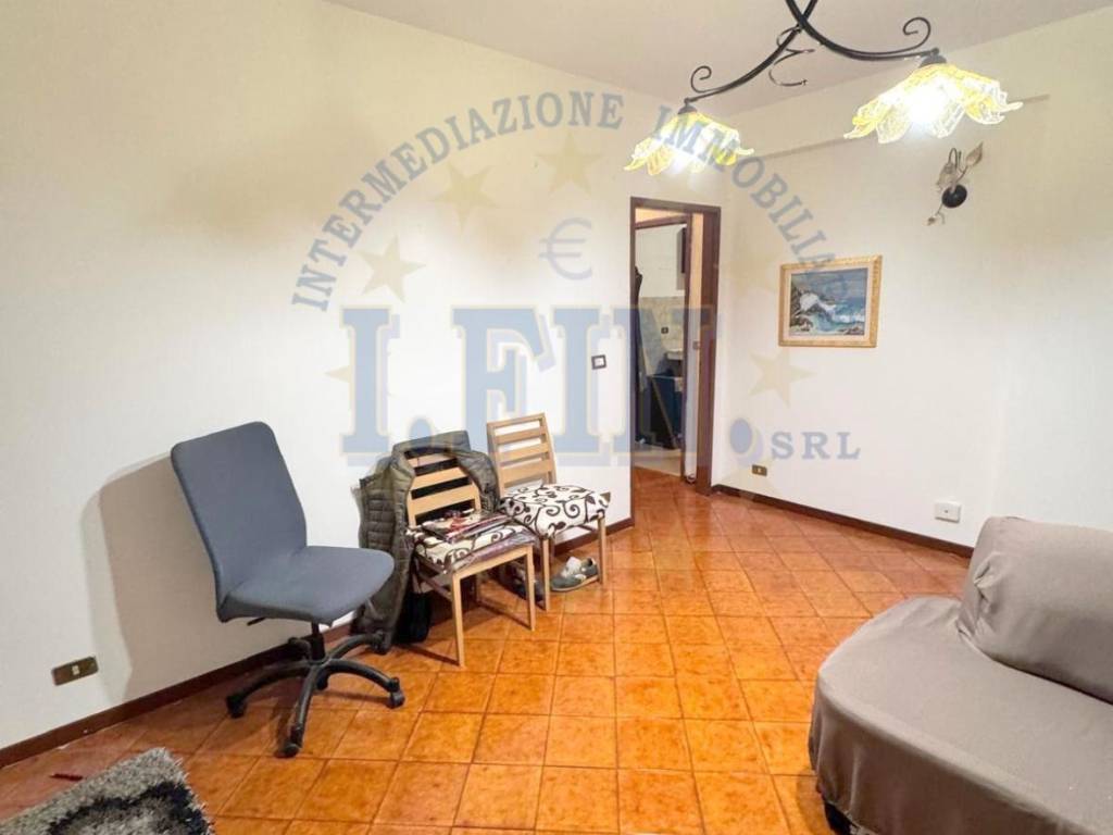 Appartamento a Gravina di catania in Via Fratelli Bandiera, 92 - Foto 4