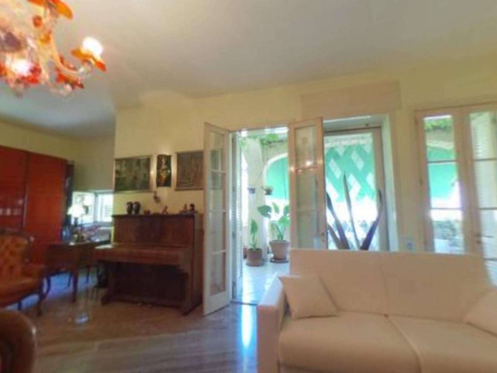 Casa indipendente a Manduria in via Edison Thomas Alva - Foto 3
