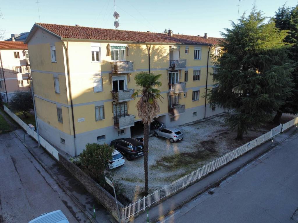 Appartamento a Padova in Via Federico Cordenons, 22 - Foto 3