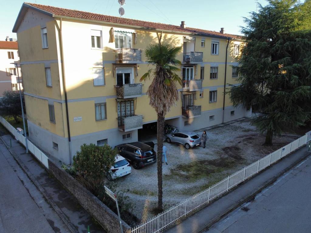 Appartamento a Padova in Via Federico Cordenons, 22 - Foto 4