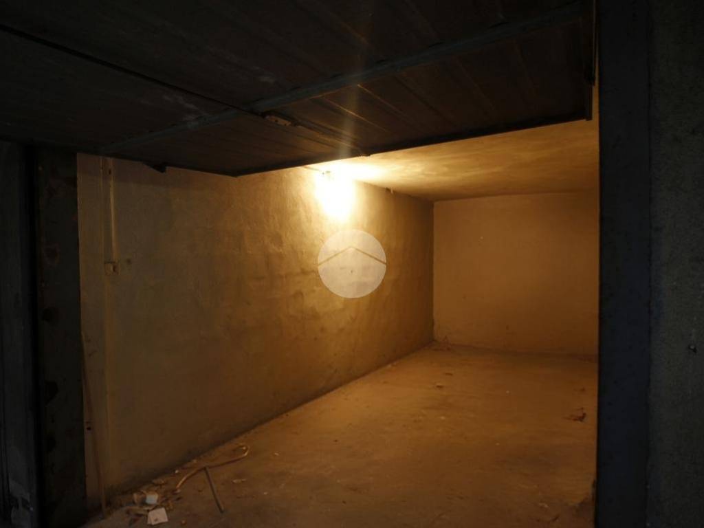 Box / garage a Garbagnate milanese in autorimessa Via Per Cesate, 100 - Foto 2