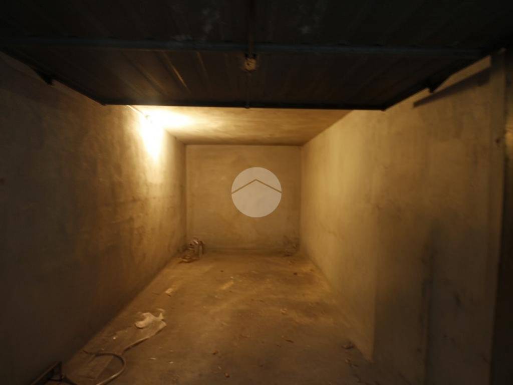 Box / garage a Garbagnate milanese in autorimessa Via Per Cesate, 100 - Foto 4