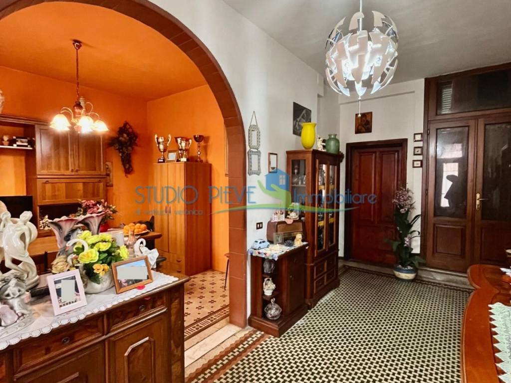 Villa a Monsummano terme in Piazza Giuseppe Giusti - Foto 4