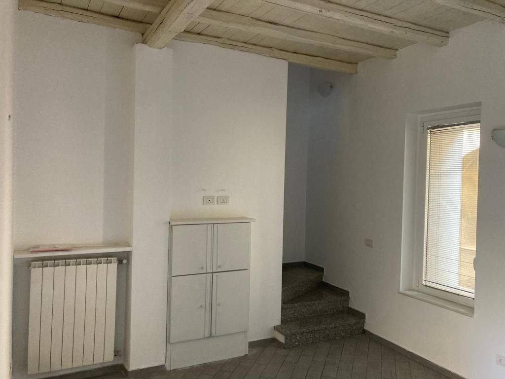 Appartamento a Busto arsizio in Via Cardinal Simone, 7 - Foto 3
