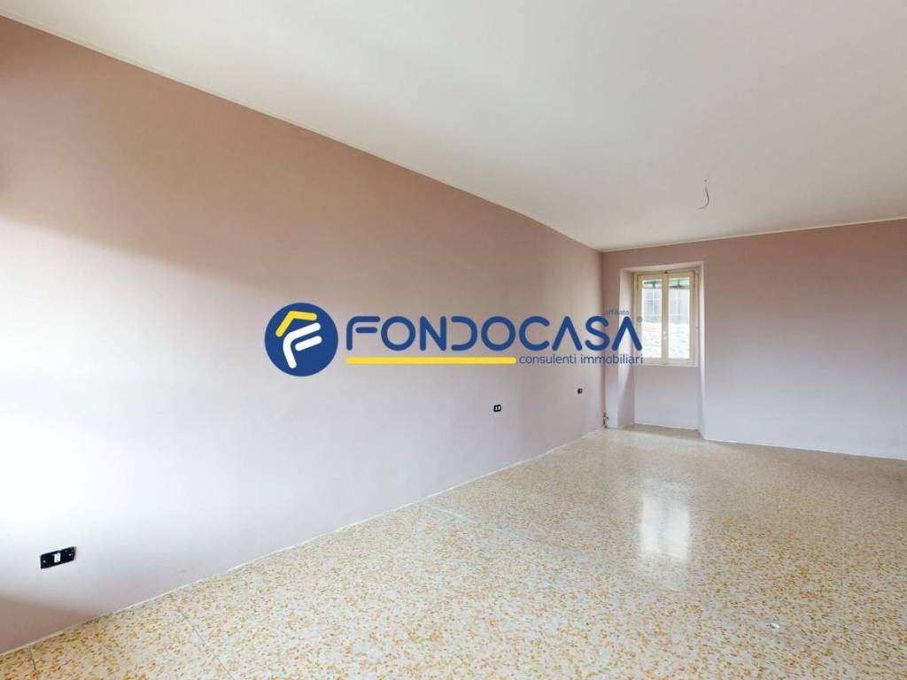 Appartamento a Besana in brianza in Via Gariberto da Besana, 9 - Foto 5