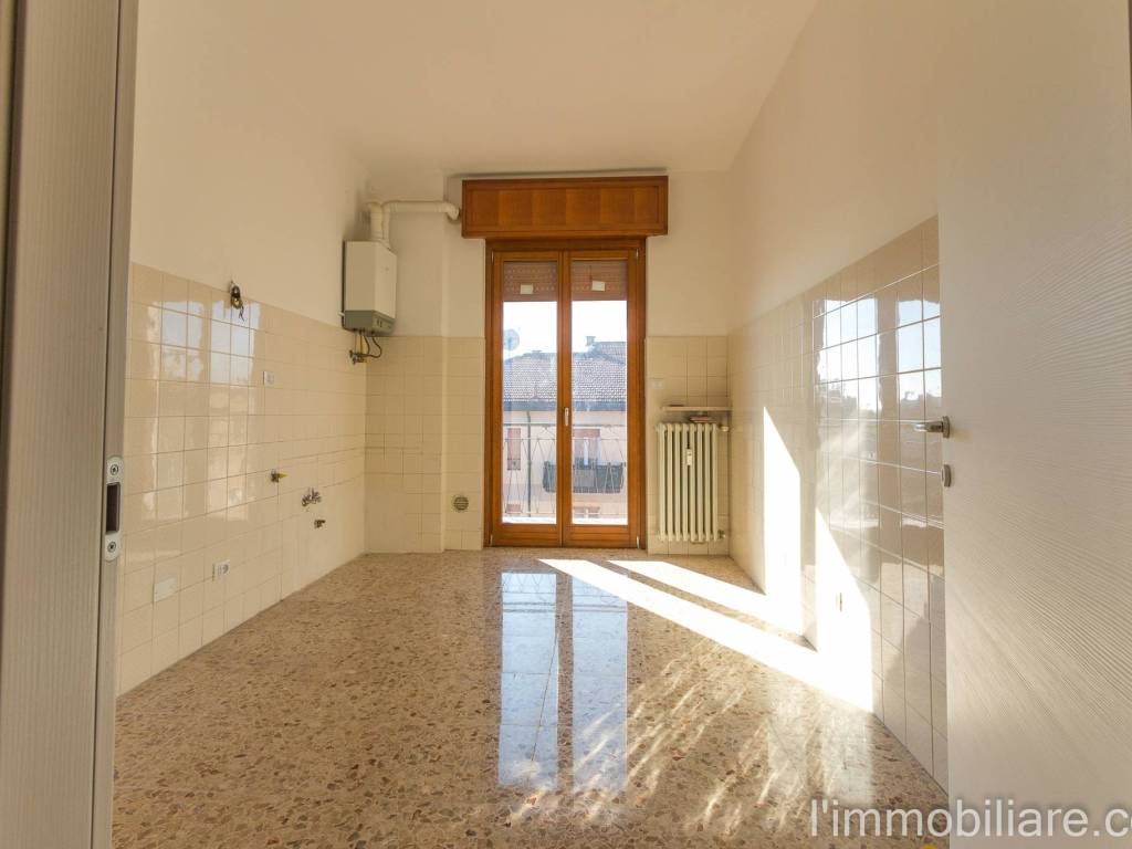 Appartamento a Verona in Via Niccolò Tommaseo, 6 - Foto 3