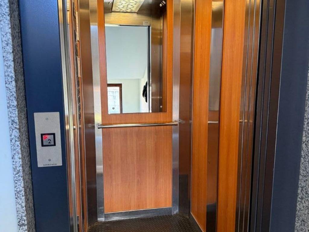 Appartamento a Moncalieri in Via Peschiera - Foto 4