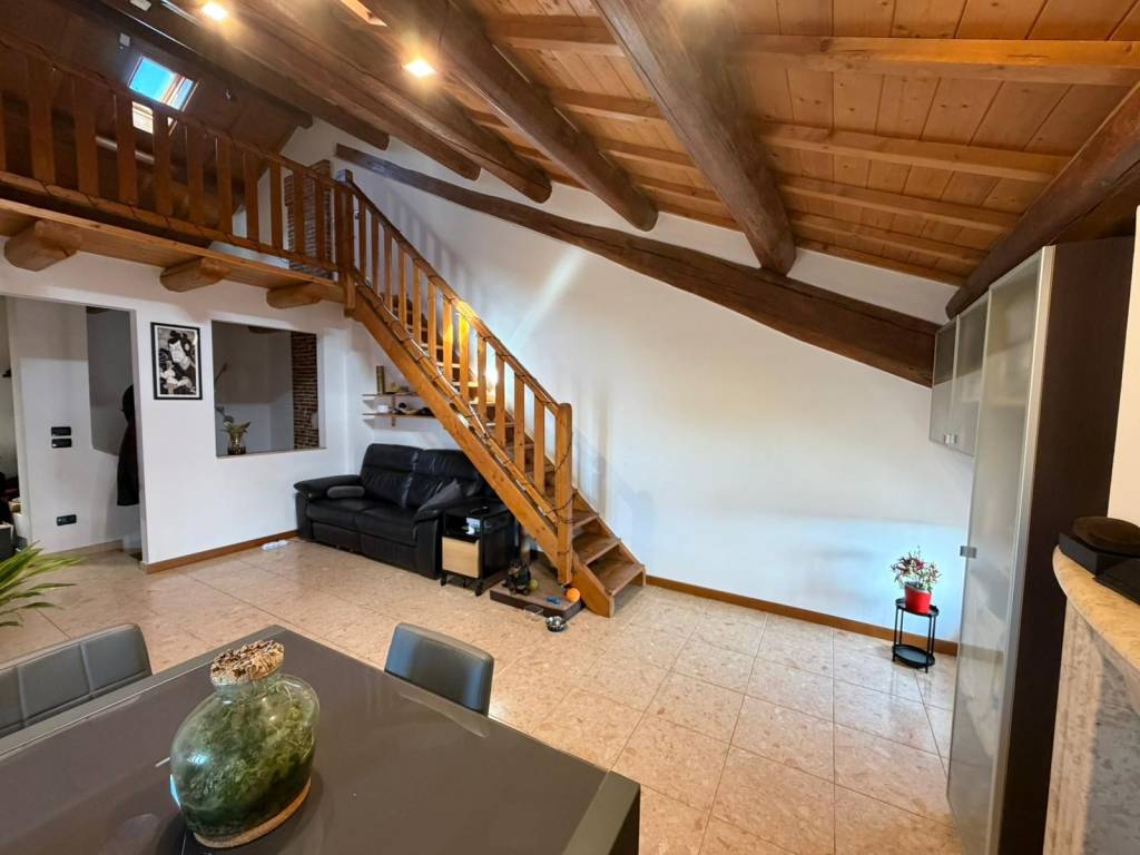 Appartamento a Montecchio maggiore in Via Conti Gualdo - Foto 4