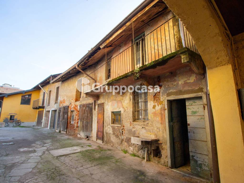 Rustico / casale a Magenta in Via Garibaldi, 23 - Foto 2