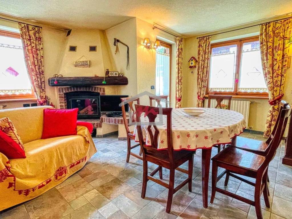 Appartamento a Bardonecchia in VIA SAN GIORGIO N. 26 - Foto 5