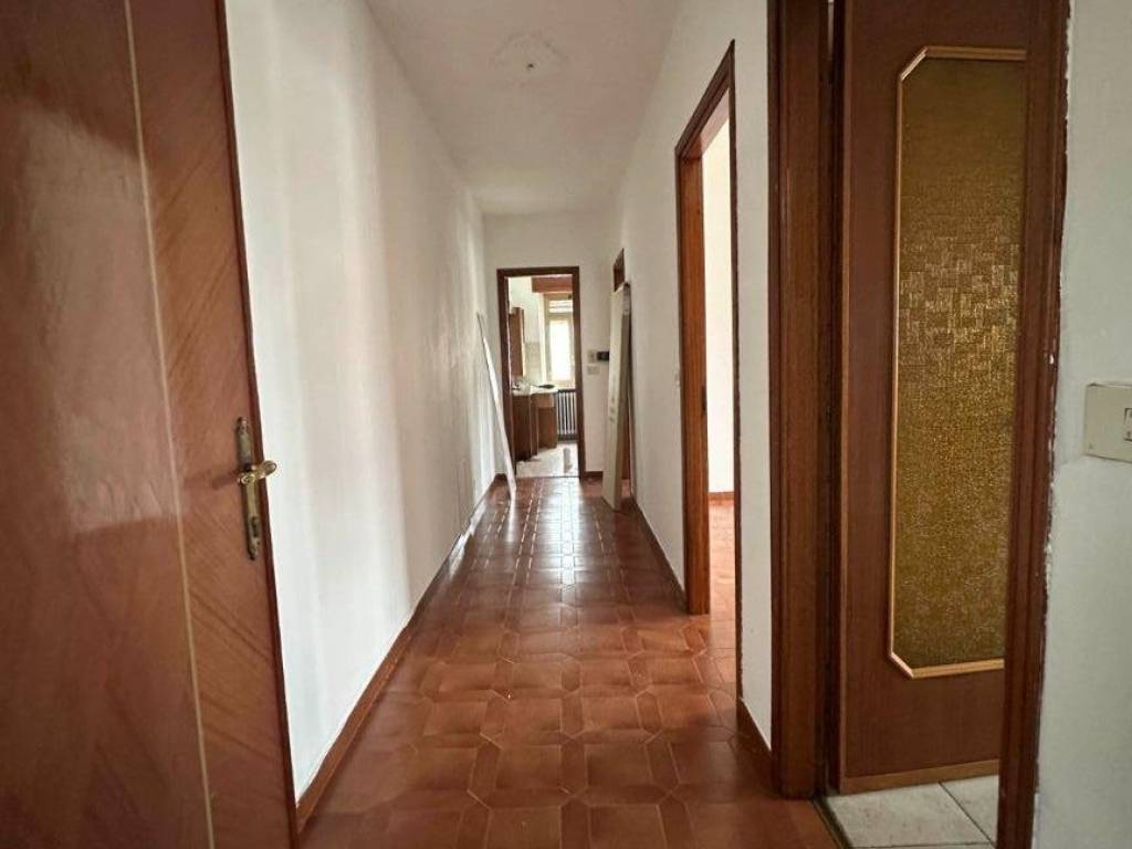 Appartamento a Ciriè in Via Lanzo, 186 - Foto 4
