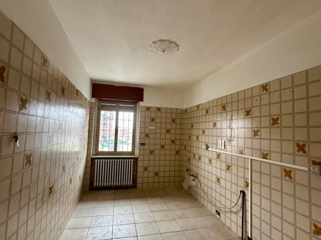 Appartamento a Ciriè in Via Lanzo, 186 - Foto 5