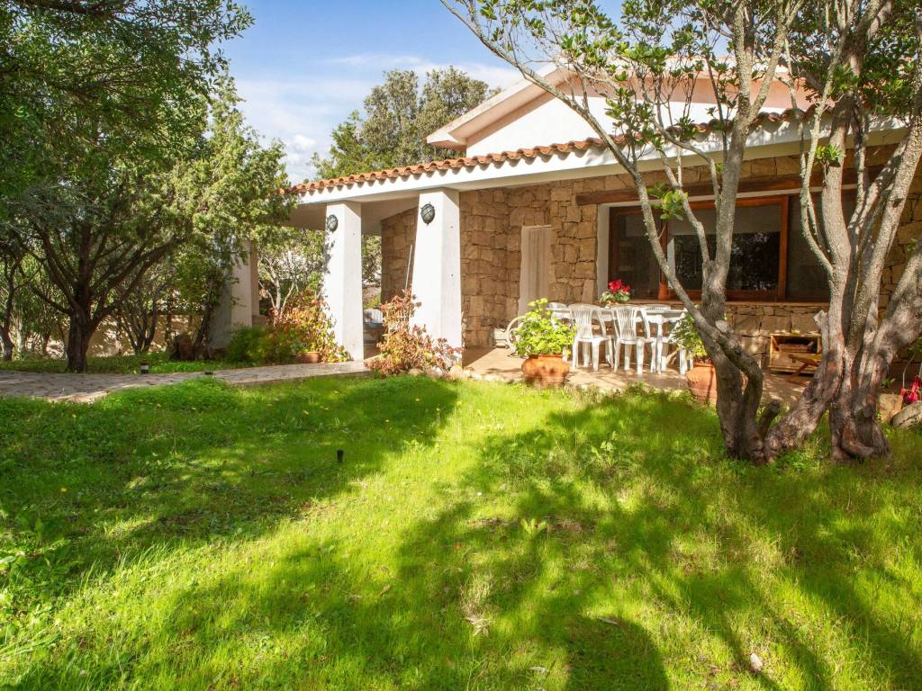 Villa a Olbia in Via Amalfi, 27 - Foto 3