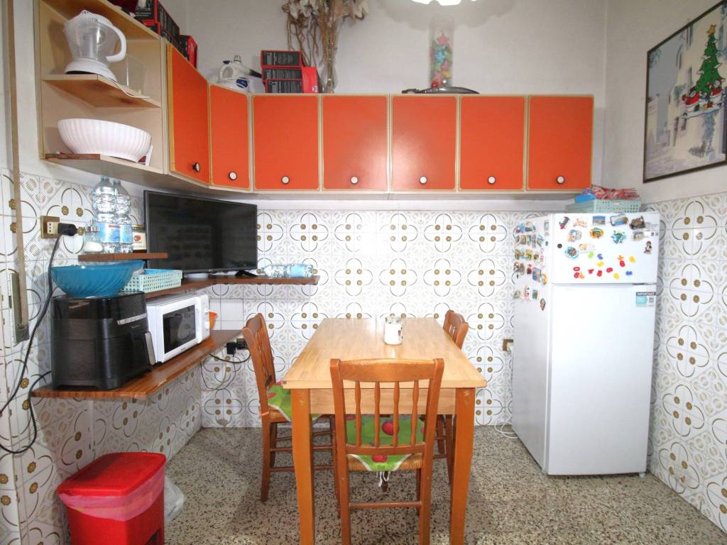 Appartamento a Pisa in Via Vincenzo Bellini - Foto 2