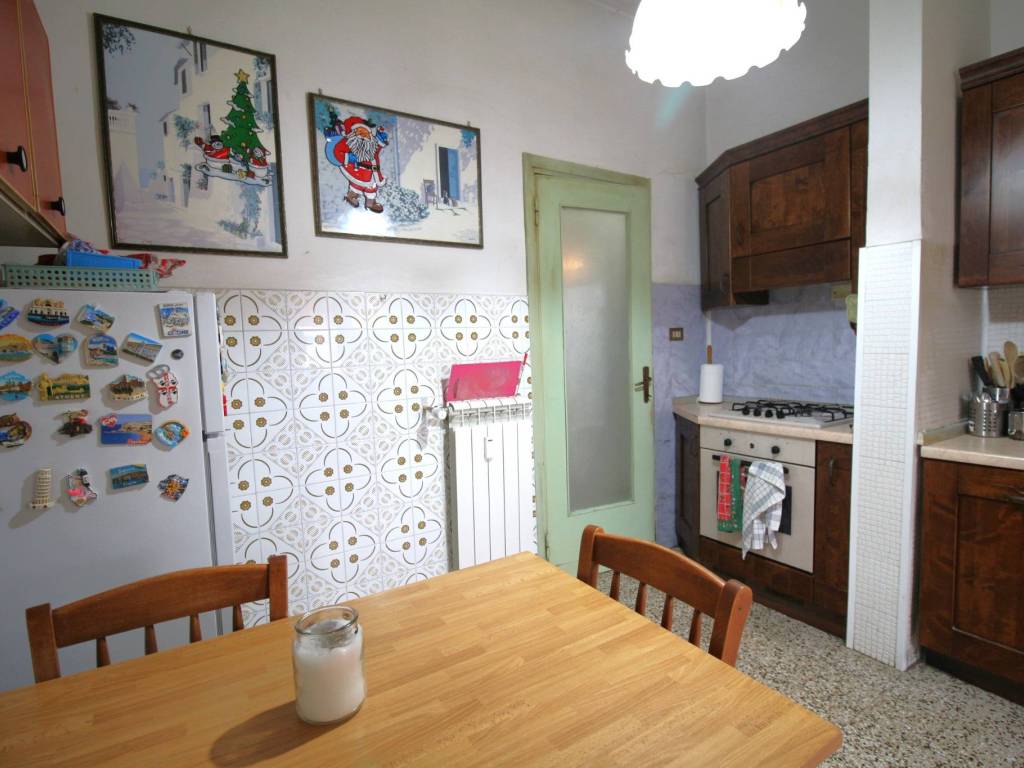 Appartamento a Pisa in Via Vincenzo Bellini - Foto 3
