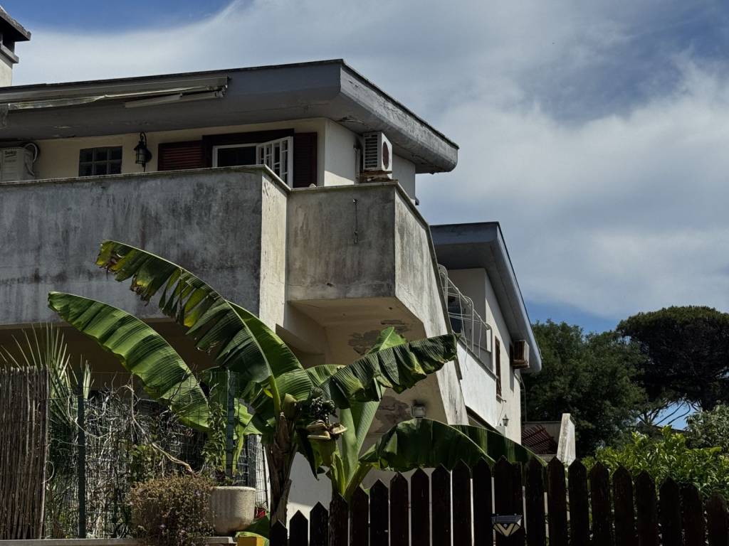 Villa a Anzio in Via delle Dalie - Foto 3