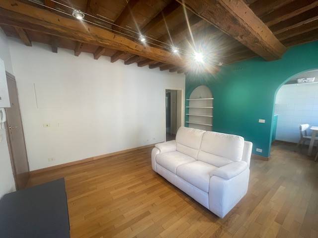 Appartamento a Modena in Via Gabriele Falloppia - Foto 4