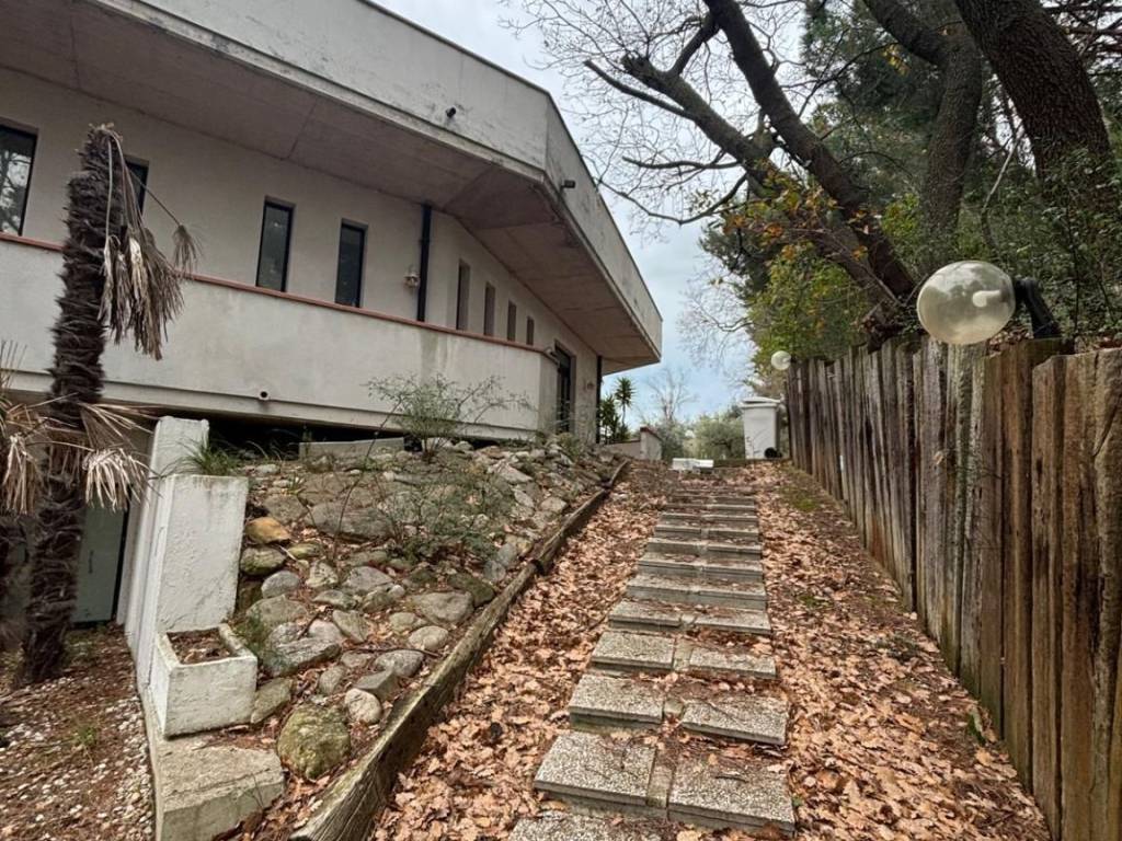 Villa a Miglianico in Via Circonvallazione Colle - Foto 3