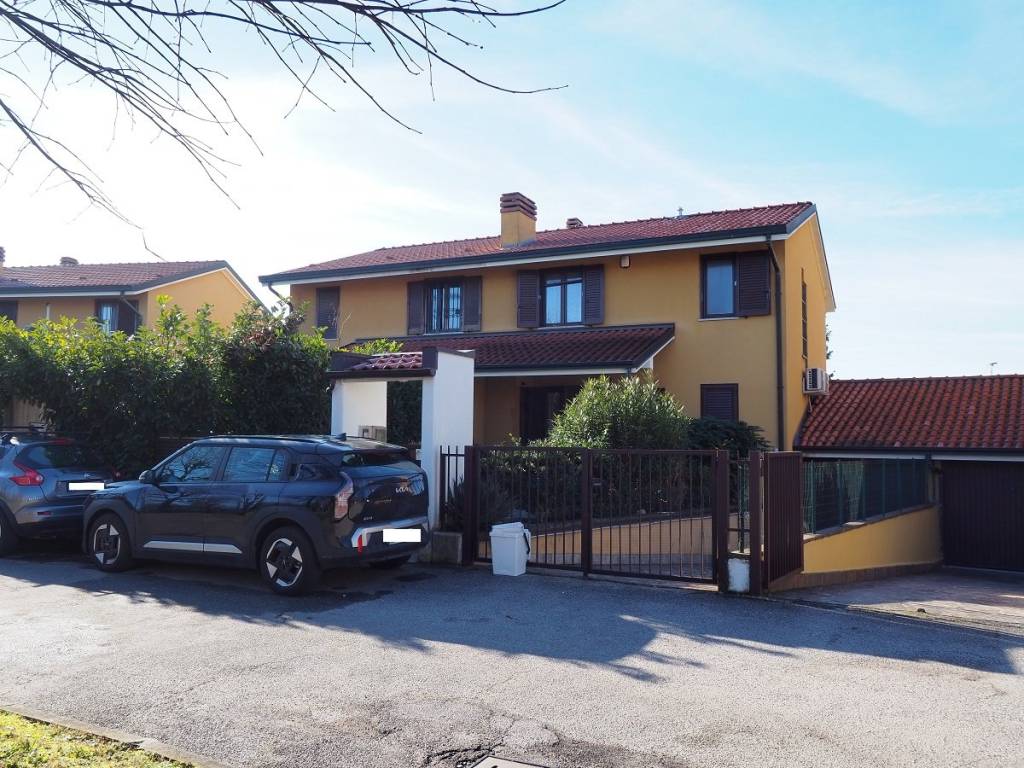Villa a Inzago in Via delle Orchidee, 23 - Foto 2