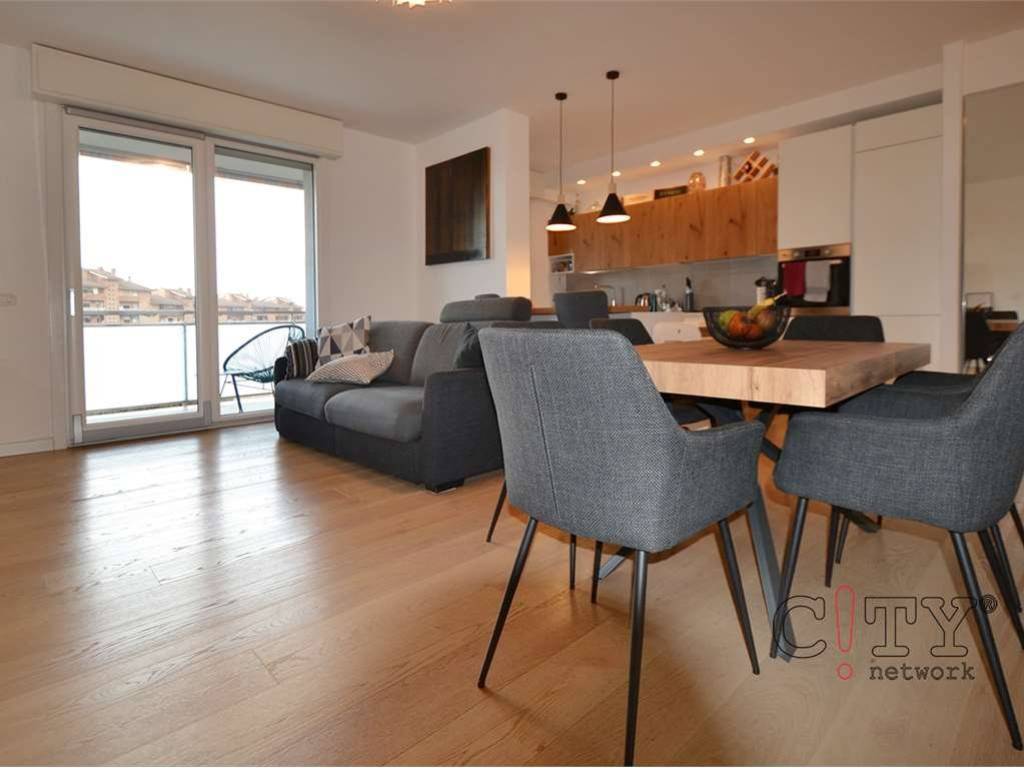 Appartamento a Pomezia in Via Enrico Berlinguer - Foto 3