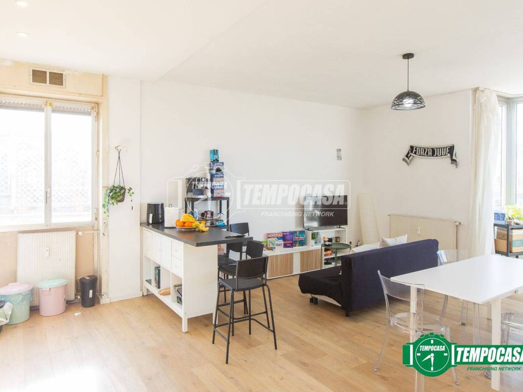 Appartamento a Busto arsizio in Viale Luigi Cadorna 13 - Foto 2