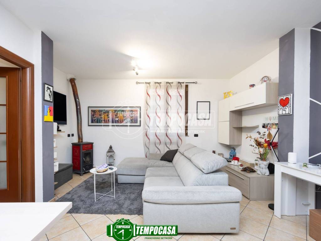 Appartamento a Cambiago in Via 24 MAGGIO 7 - Foto 5