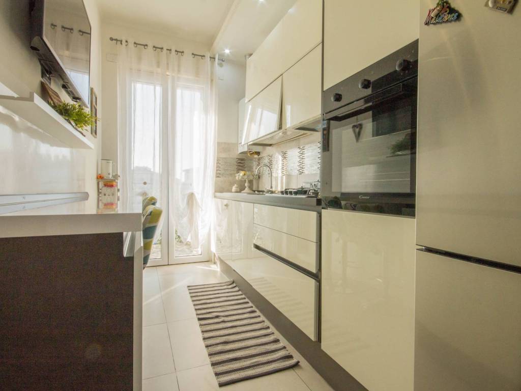 Appartamento a Verona in Via Corso Milano, 50 - Foto 2