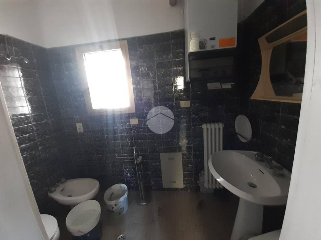 Immobile a Lugo in UFFICIO VIA CENTO, 158 - Foto 5