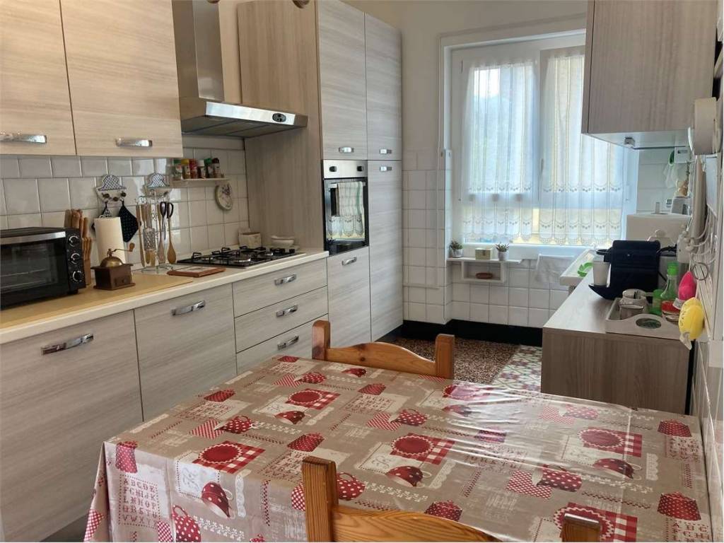 Appartamento a Calizzano in Via XXV Aprile - Foto 2