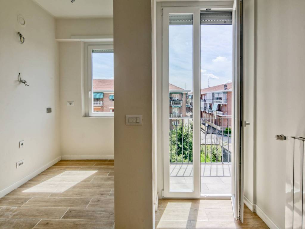 Appartamento a Moncalieri in Via Camillo Benso di Cavour - Foto 3