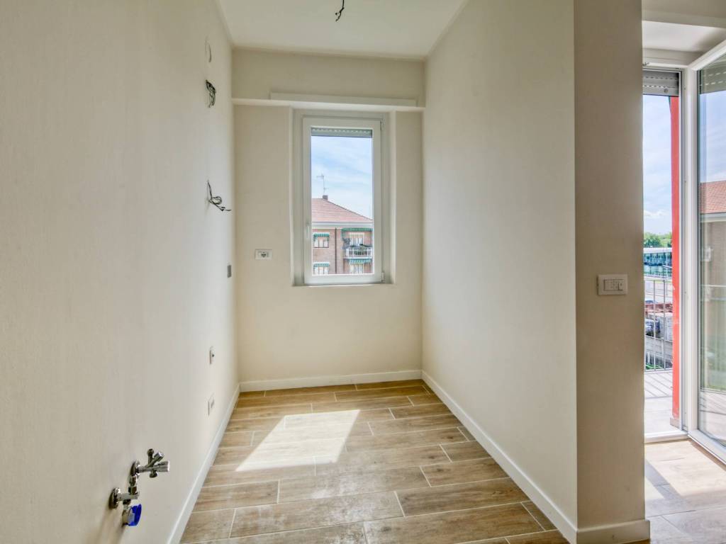 Appartamento a Moncalieri in Via Camillo Benso di Cavour - Foto 4