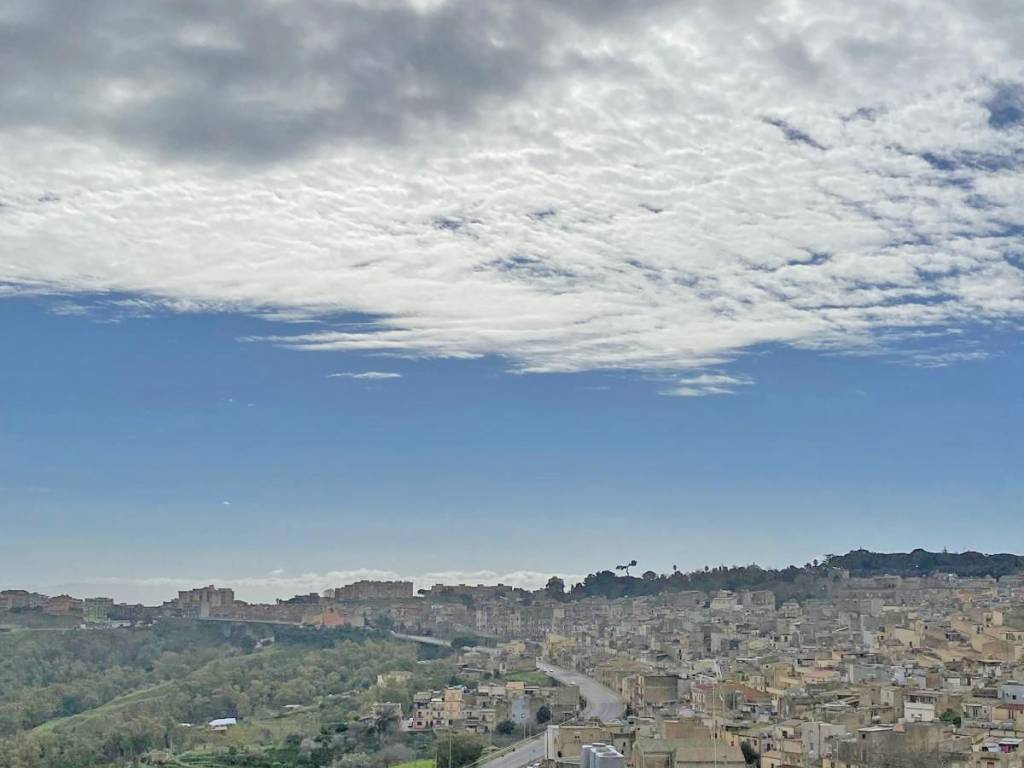 Appartamento a Caltagirone in Via Cappuccini - Foto 2