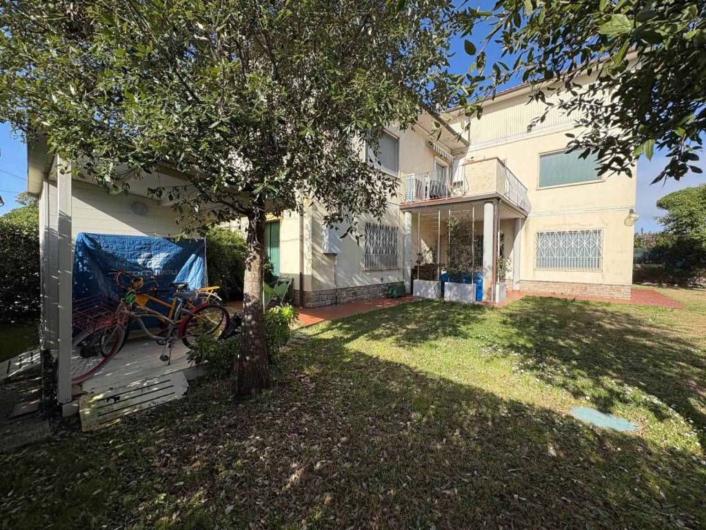 Appartamento a Pisa in Via dei Mandorli - Foto 4
