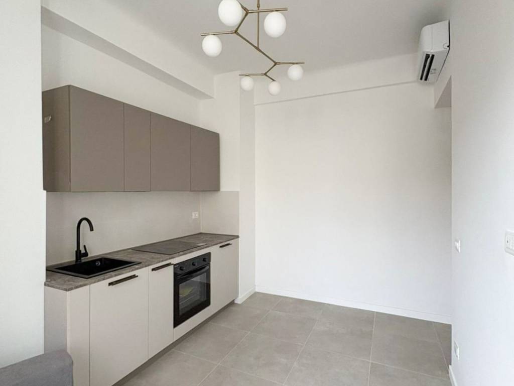Appartamento a Genova in Via Chiaravagna, 19 - Foto 5