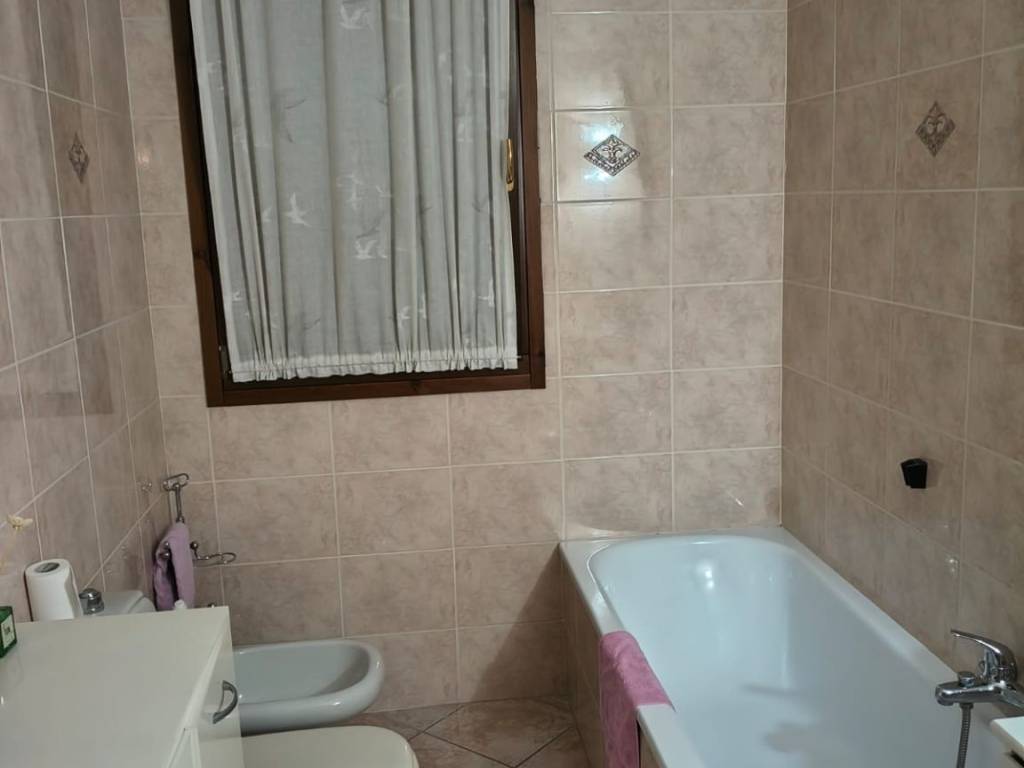 Appartamento a Modena in Strada Castelnuovo Rangone - Foto 5