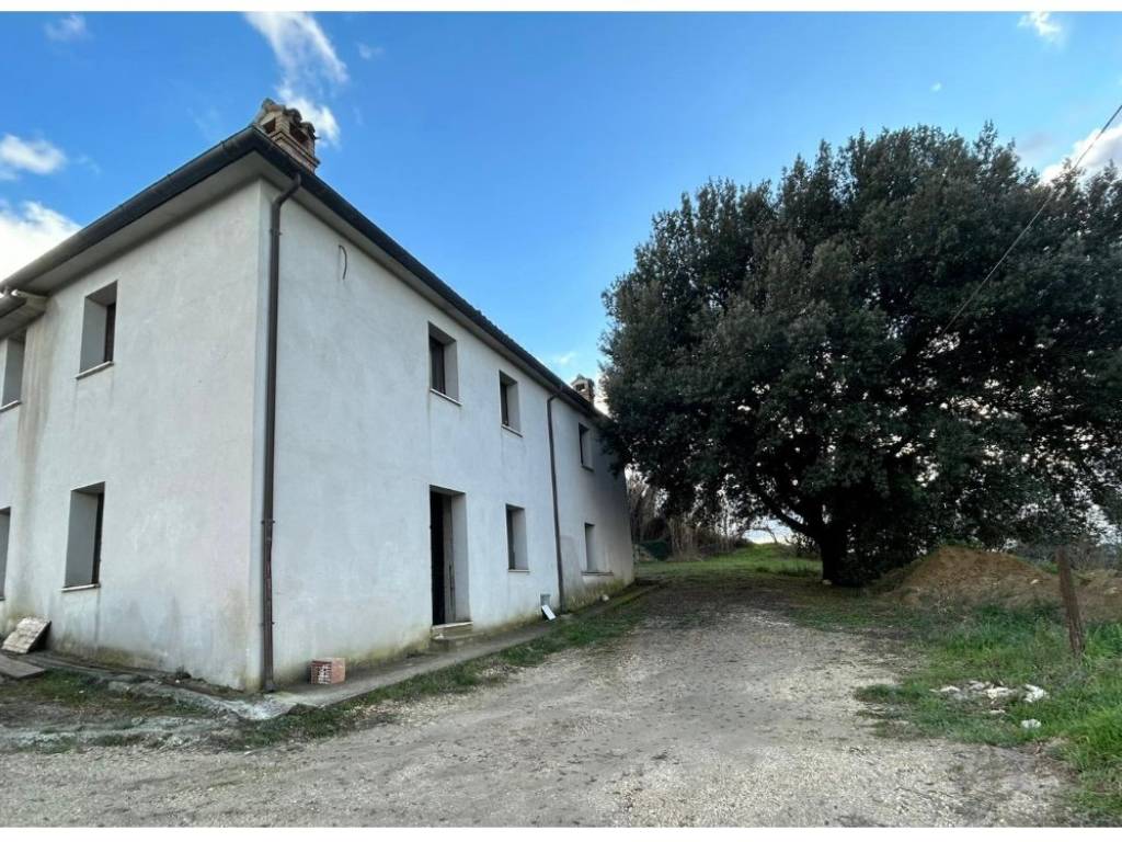 Rustico / casale a Massa martana in Vocabolo Pugliano - Foto 2