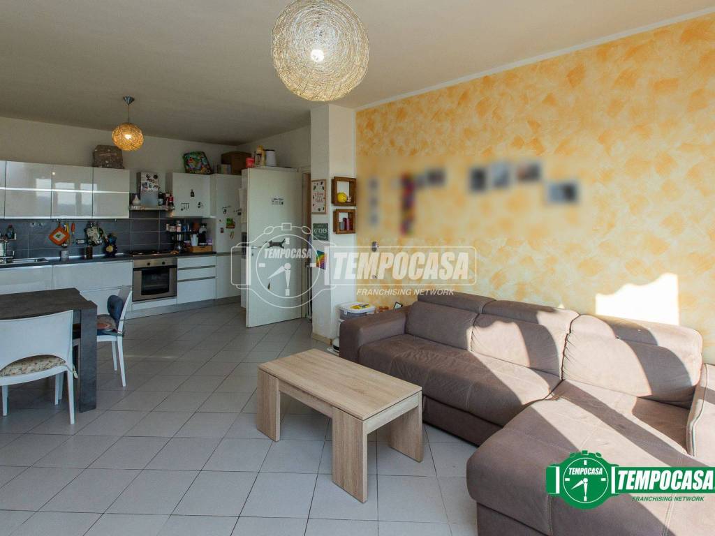 Appartamento a Busto arsizio in Via delle Cicale 2 - Foto 4