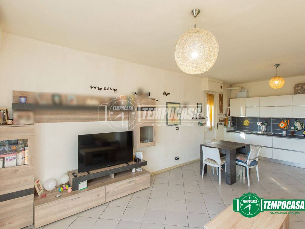 Appartamento a Busto arsizio in Via delle Cicale 2 - Foto 5