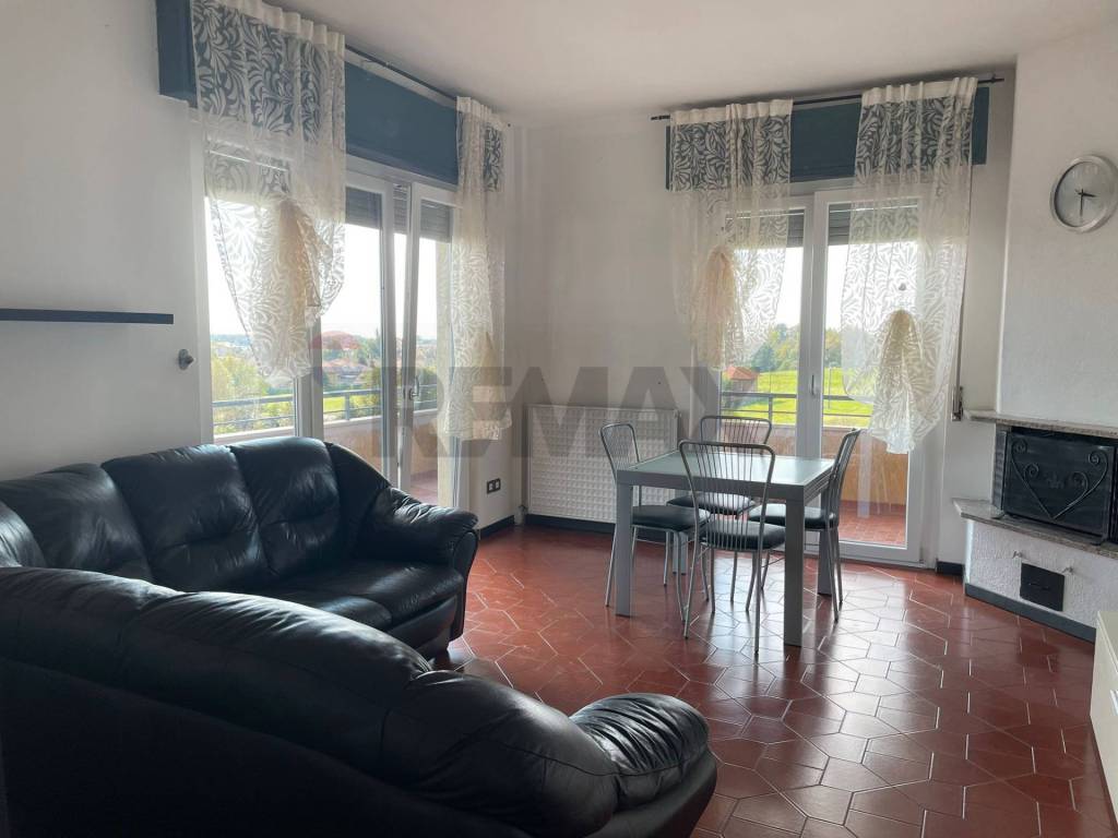 Appartamento a Bellinzago novarese in via Carola, 14 - Foto 2