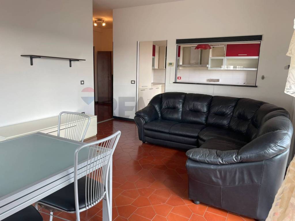 Appartamento a Bellinzago novarese in via Carola, 14 - Foto 4