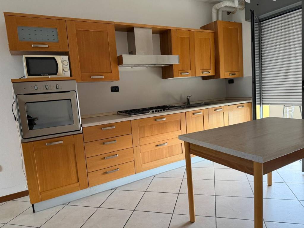 Appartamento a Bassano del grappa in Via San Giovanni Bosco - Foto 2